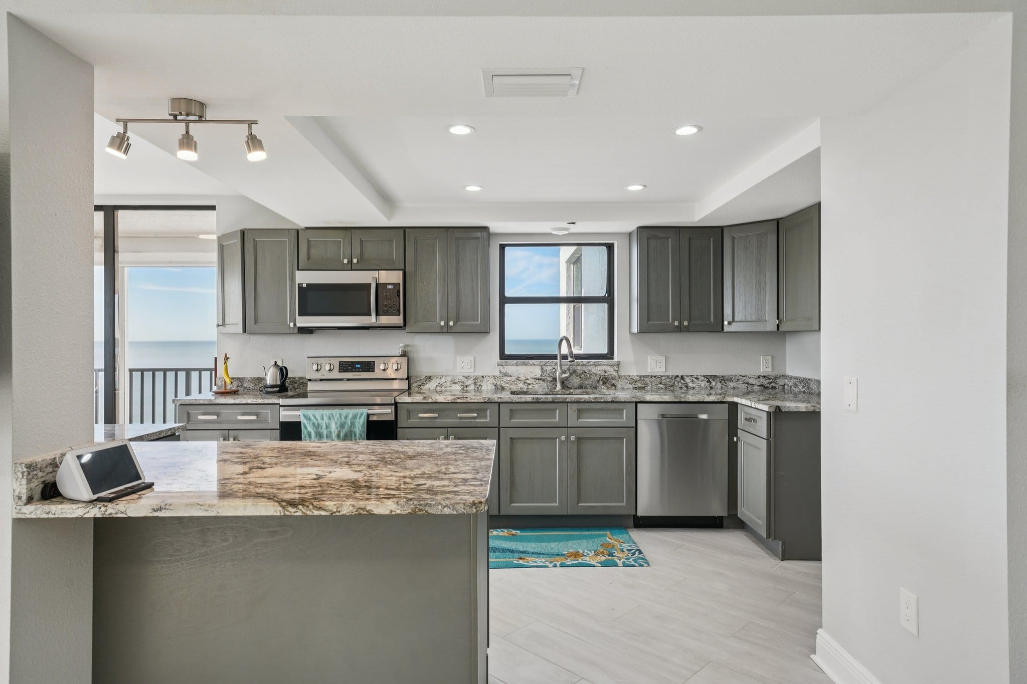 12-web-or-mls-Gulf Blvd-S2201-012