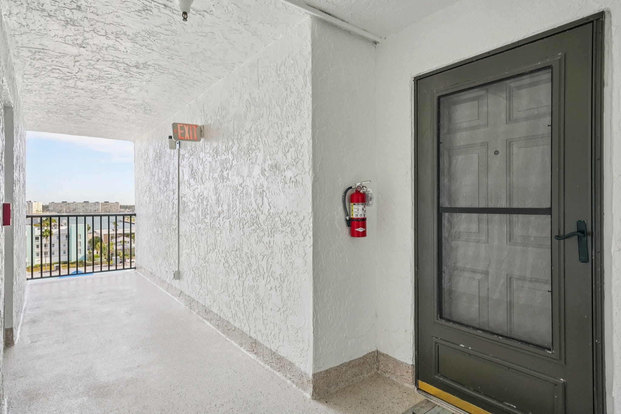 2-web-or-mls-Gulf Blvd-S2201-002