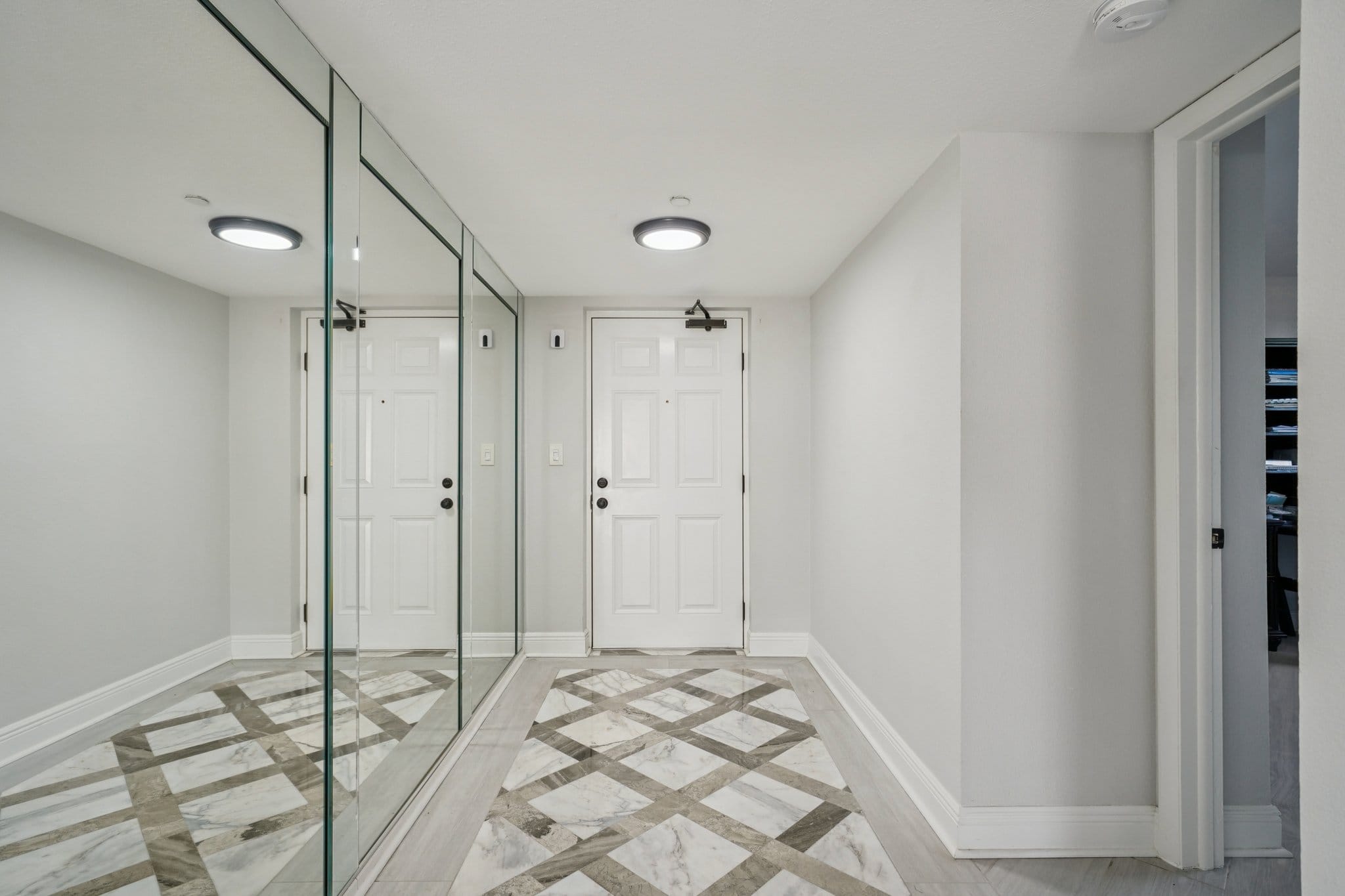 44-web-or-mls-Gulf Blvd-S2201-044