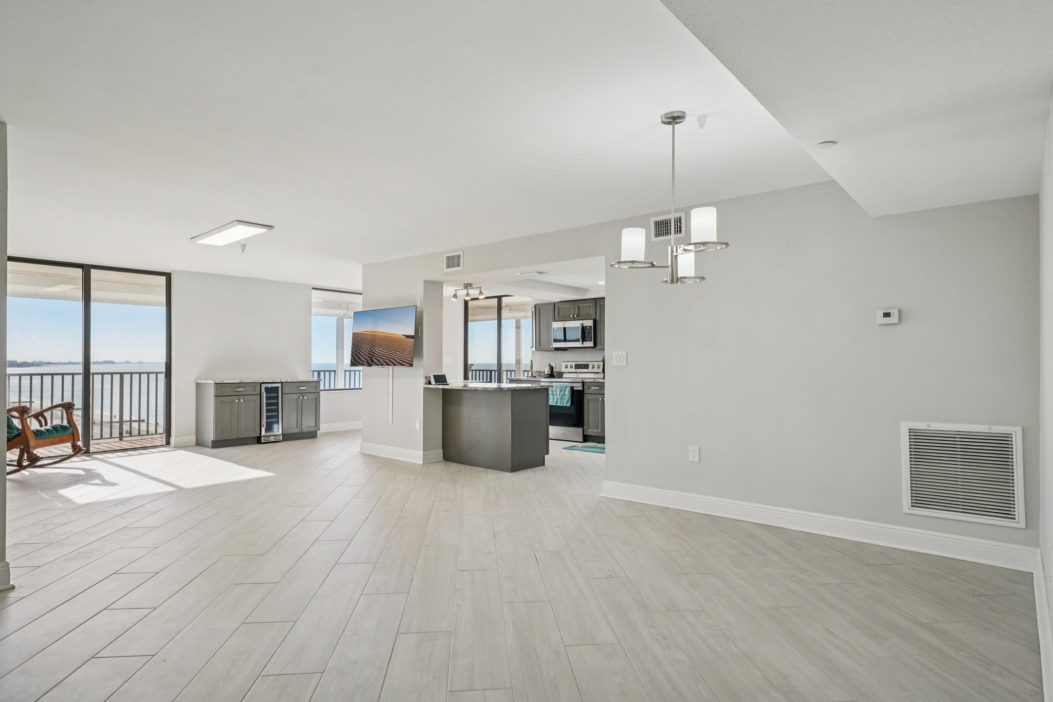 6-web-or-mls-Gulf Blvd-S2201-006