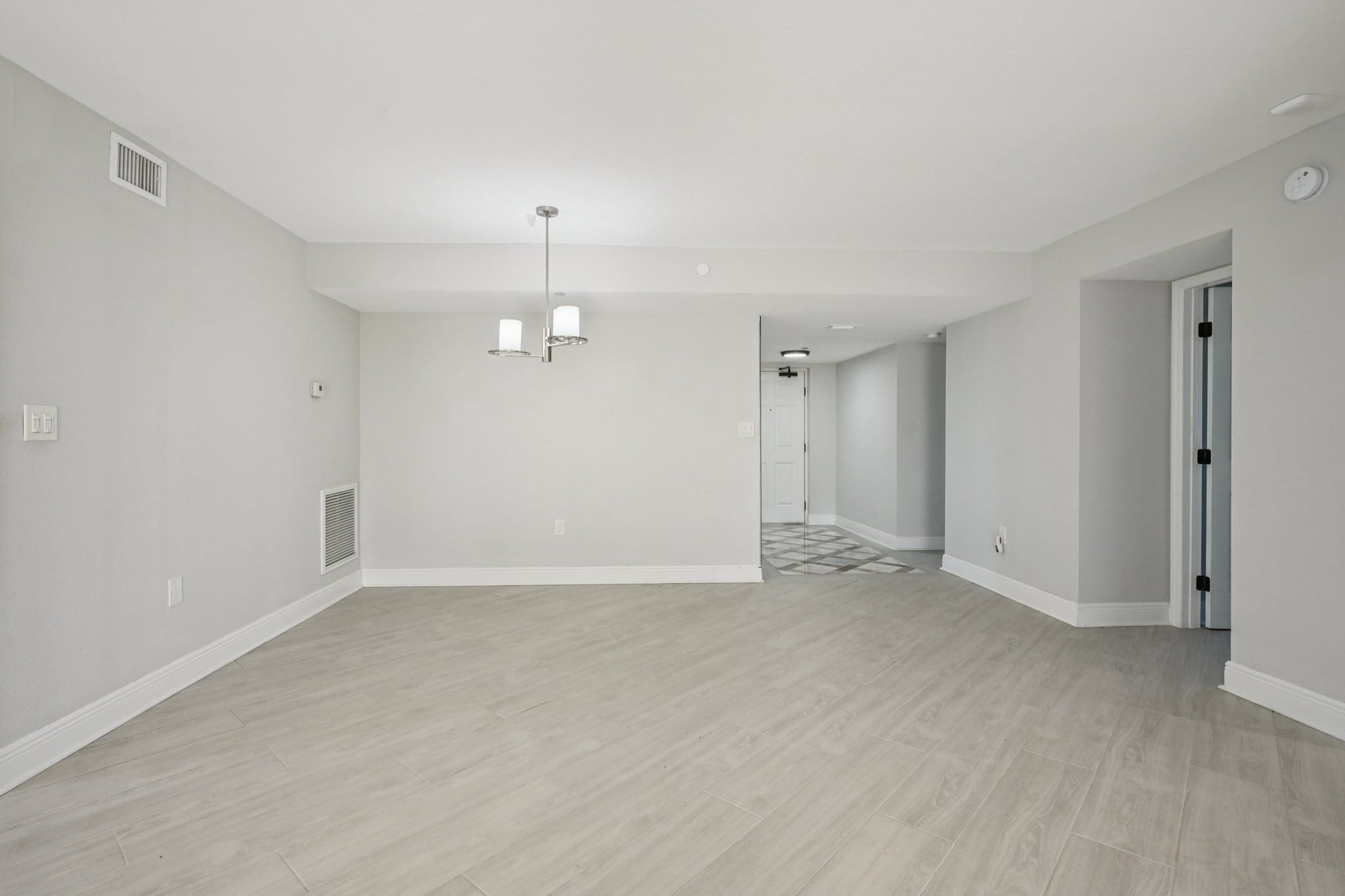 7-web-or-mls-Gulf Blvd-S2201-007